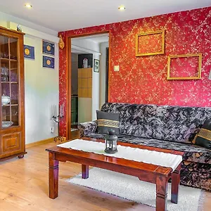  Apartament Center